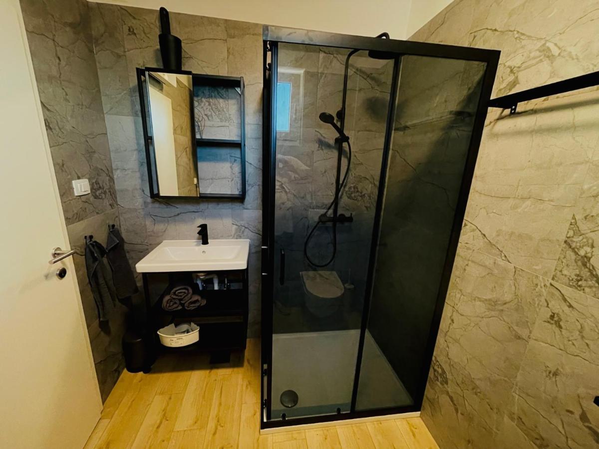 Anapartments2 Primošten Eksteriør bilde