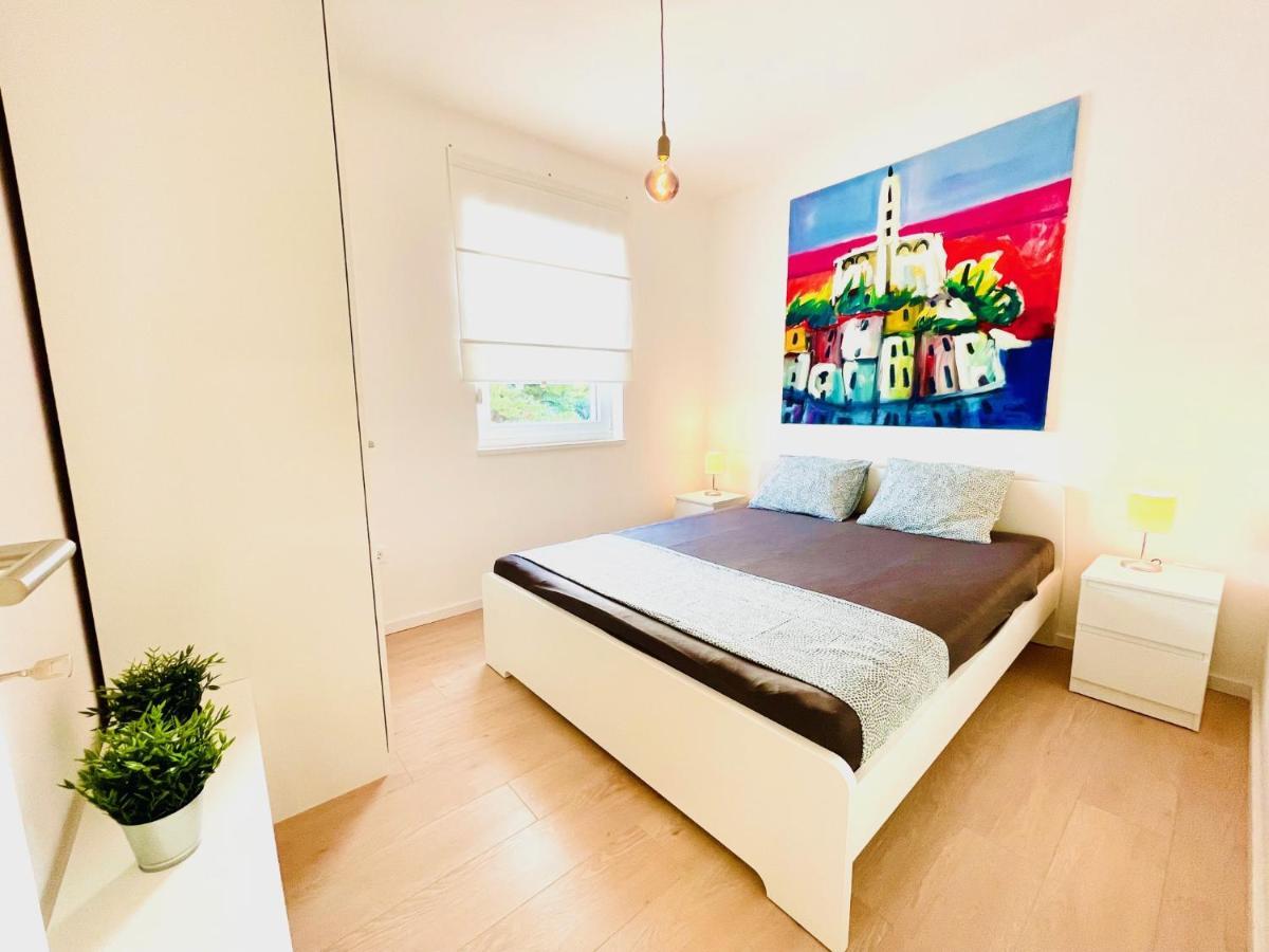 Anapartments2 Primošten Eksteriør bilde