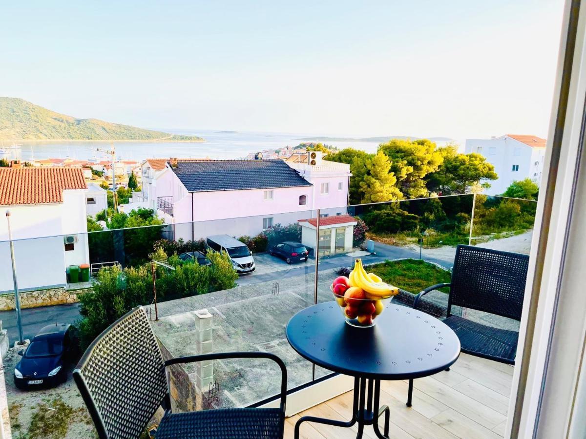 Anapartments2 Primošten Eksteriør bilde