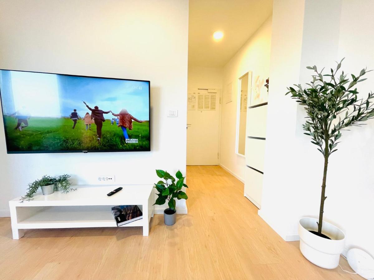 Anapartments2 Primošten Eksteriør bilde