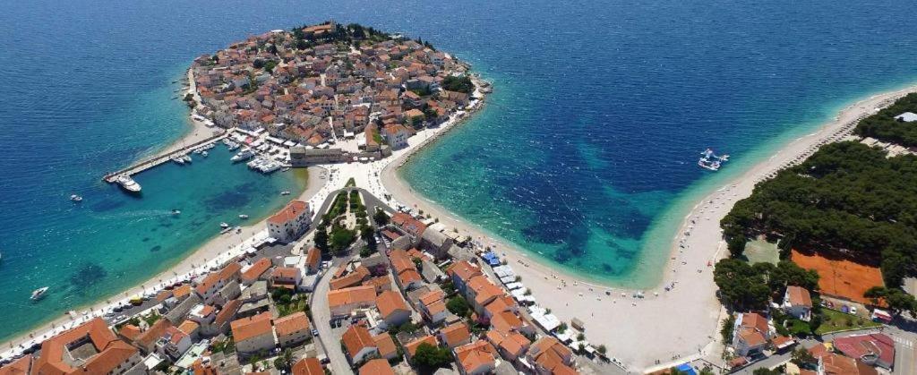 Anapartments2 Primošten Eksteriør bilde