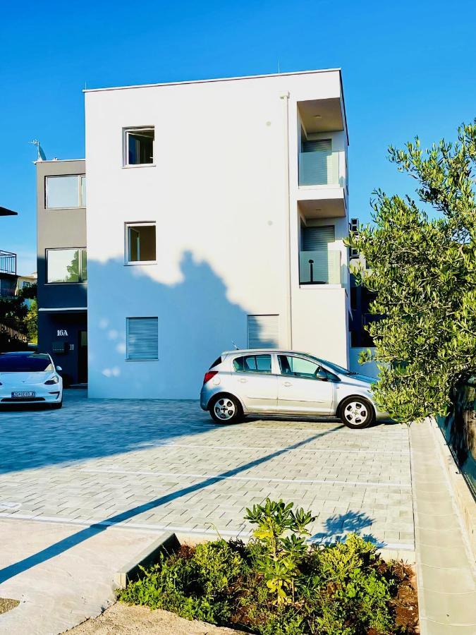 Anapartments2 Primošten Eksteriør bilde
