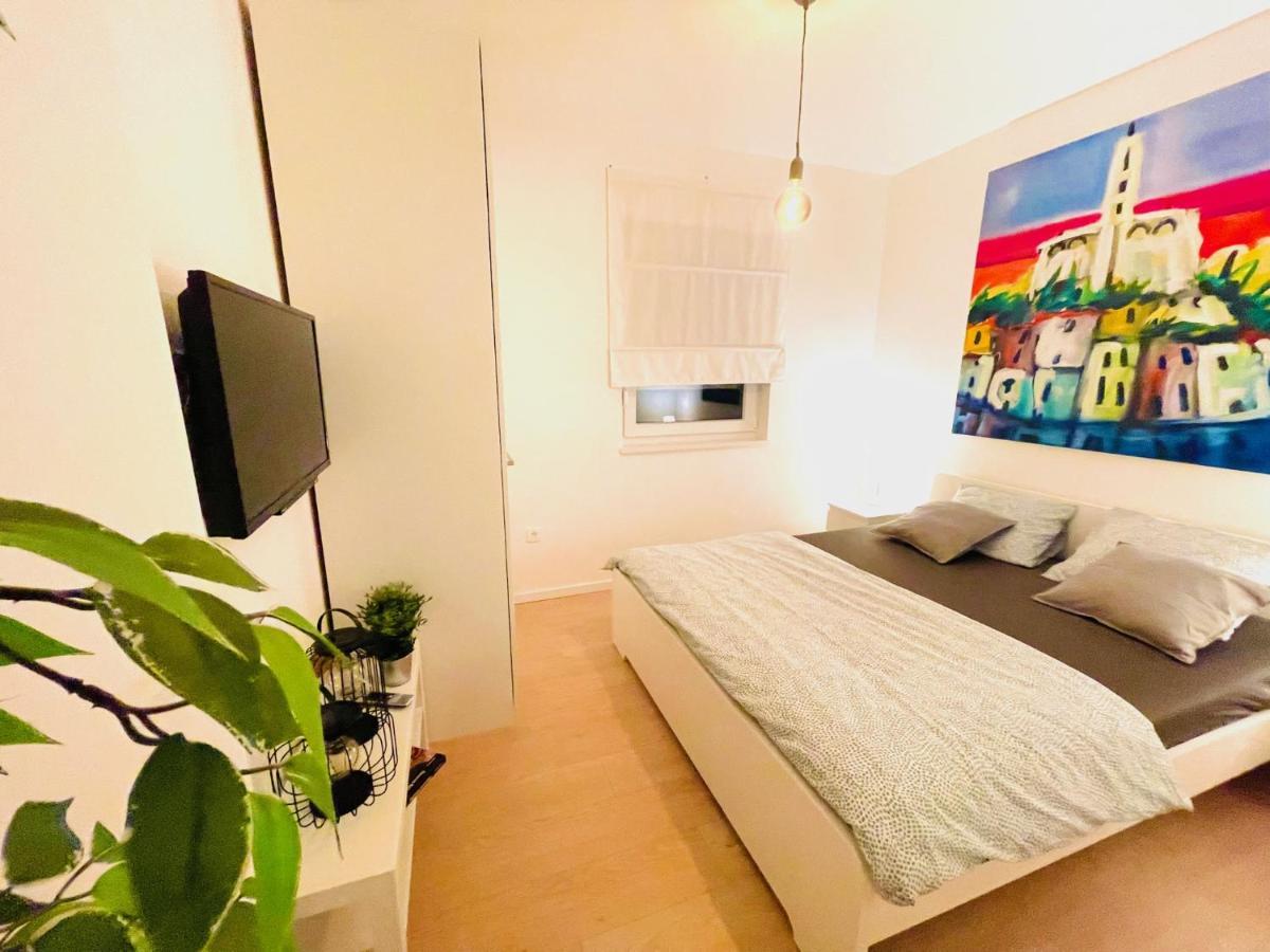 Anapartments2 Primošten Eksteriør bilde